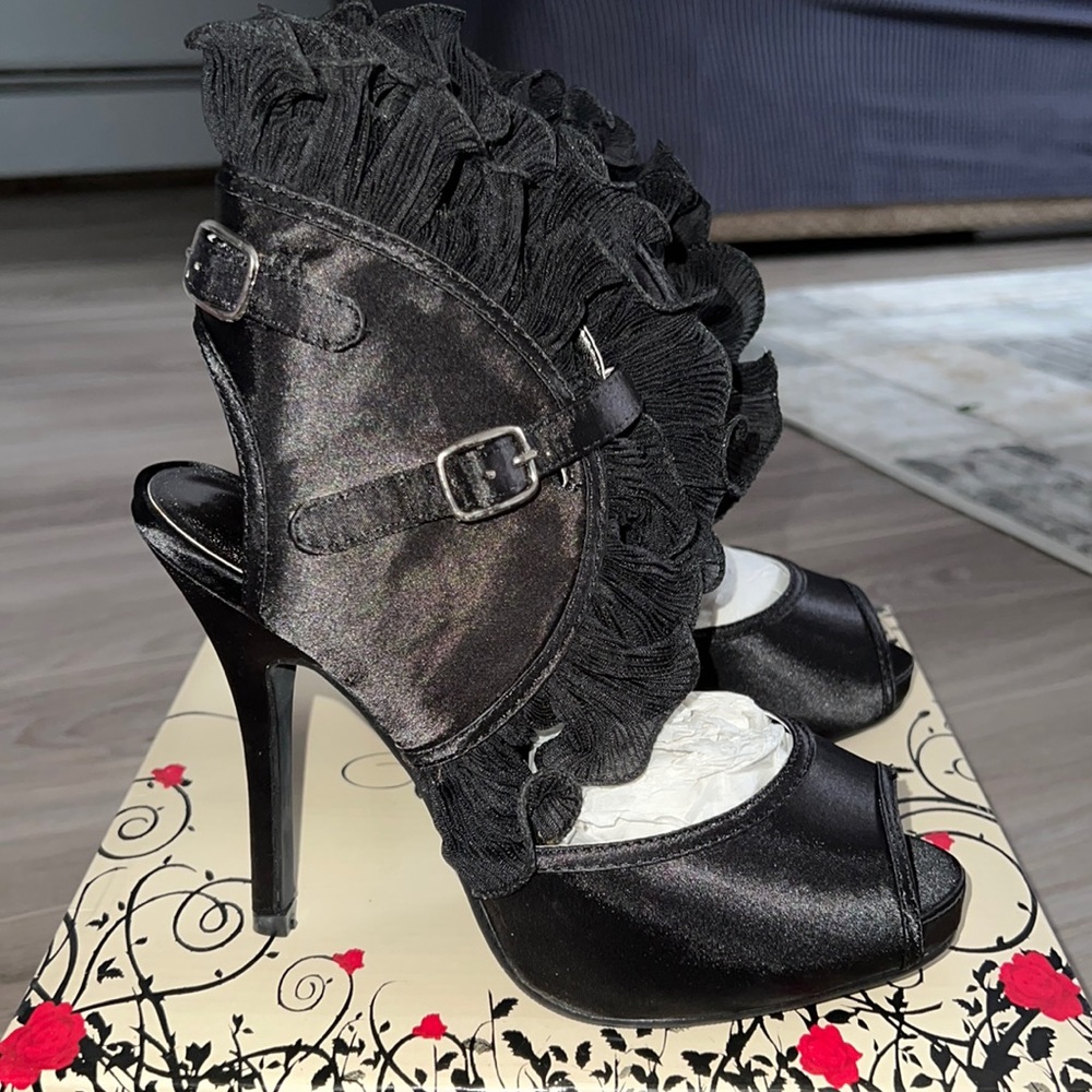 Black heels